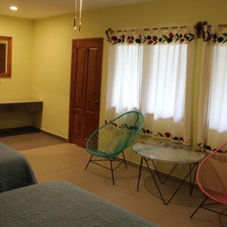 Artesanos 11 By Rotamundos Hotel Tepoztlan Bagian luar foto