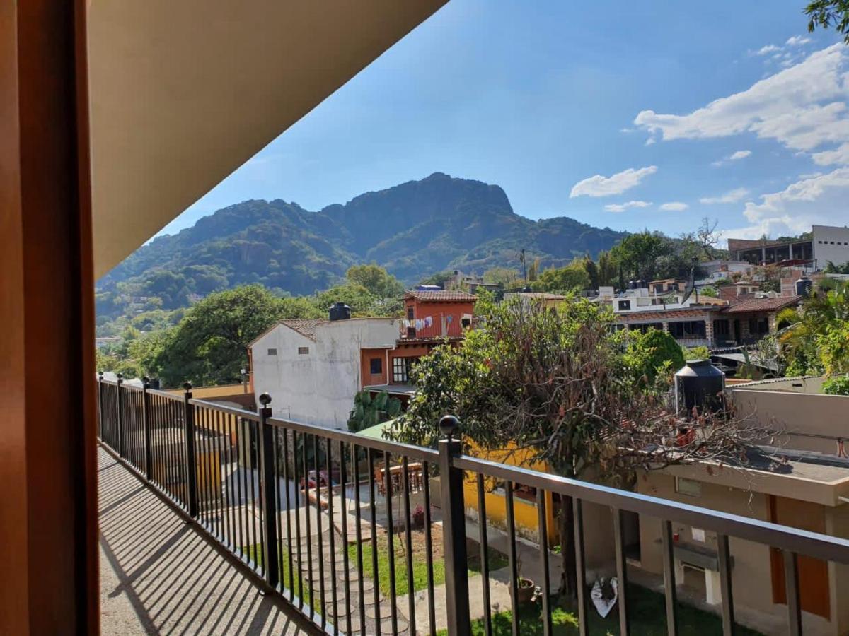 Artesanos 11 By Rotamundos Hotel Tepoztlan Bagian luar foto
