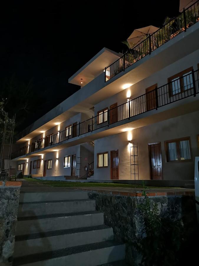 Artesanos 11 By Rotamundos Hotel Tepoztlan Bagian luar foto