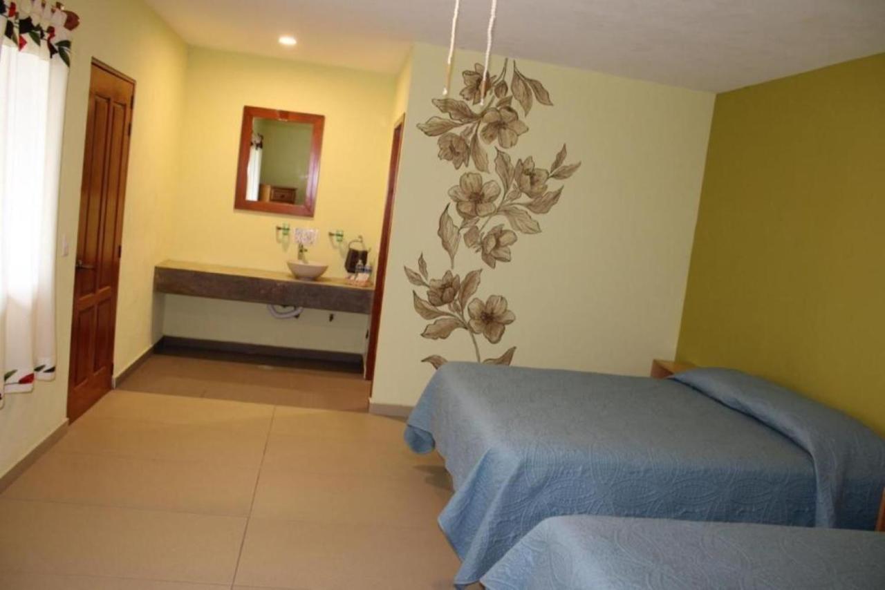 Artesanos 11 By Rotamundos Hotel Tepoztlan Bagian luar foto