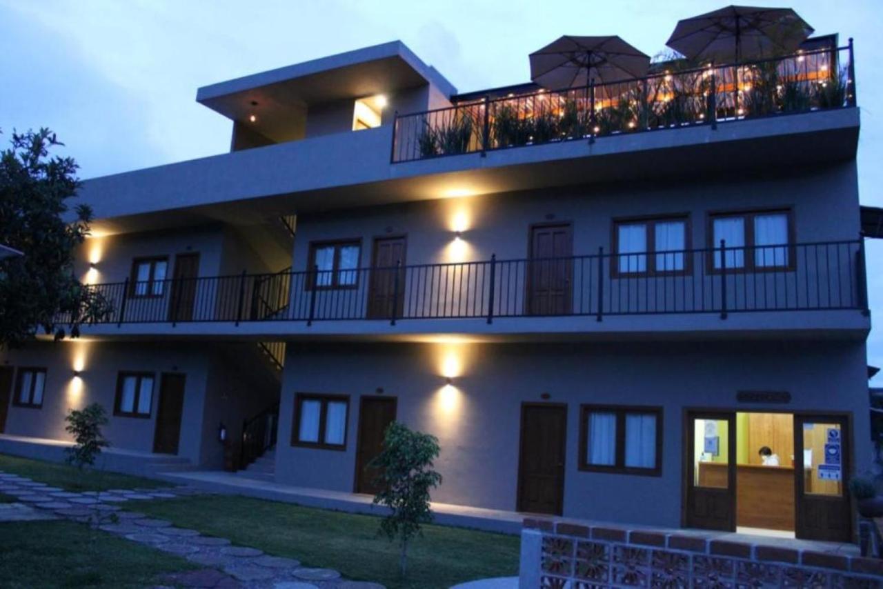 Artesanos 11 By Rotamundos Hotel Tepoztlan Bagian luar foto